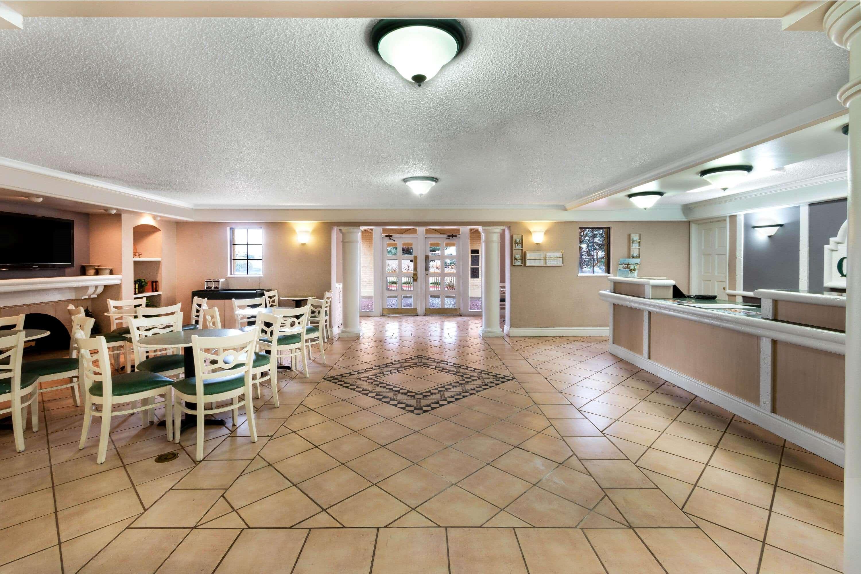 La Quinta Inn By Wyndham Albuquerque Northeast Exterior foto